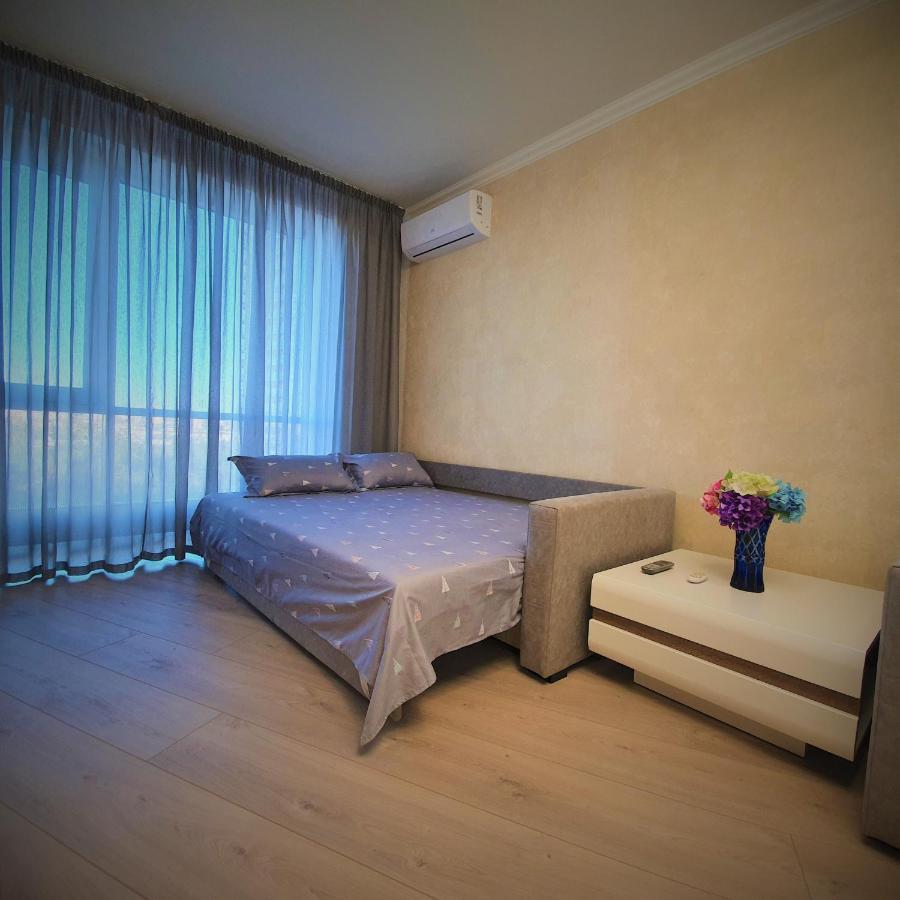 Vip Апартаменты Возле Метро Дарница, Левобережная Apartment *