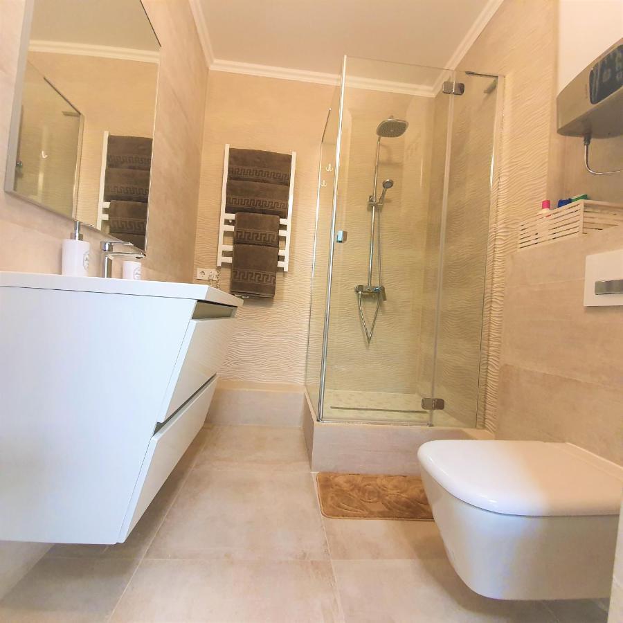 Vip Апартаменты Возле Метро Дарница, Левобережная *